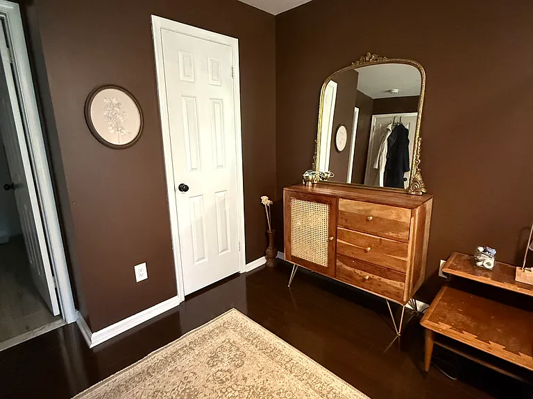 4002 Waltham Ct — Photo 13