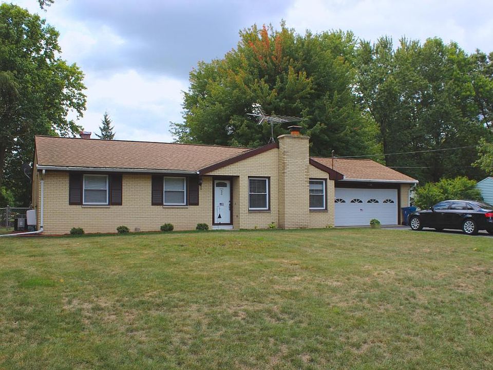 2nd image of 514 Gabardine Ave