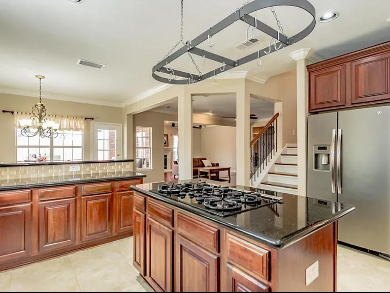 303 N Elder Grove Dr — Photo 10