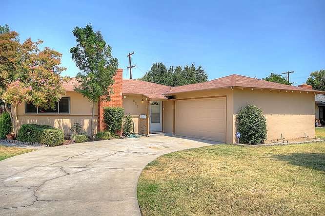 1st image of 227 Pereira Ave