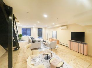 38 W 83rd St, New York, NY 10024