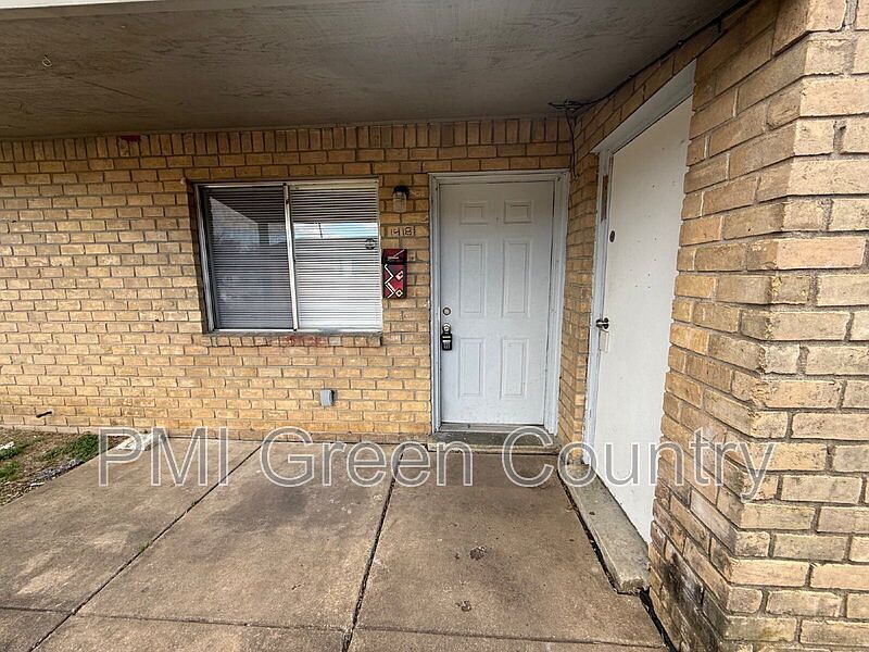 1st image of 1418 S 73rd East Ave