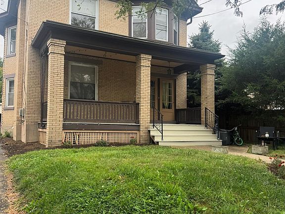 2nd image of 2715 Markbreit Ave
