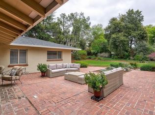 820 Loyola Dr, Los Altos, CA 94024