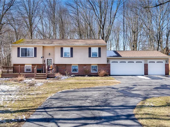 4769 Hoagland Blackstub Rd, Cortland, OH 44410