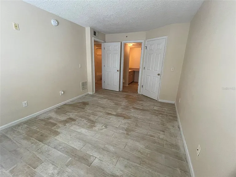 1122 S Pine Ridge Cir #1122 — Photo 10
