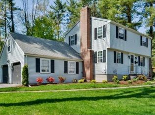 8 Williams Rd, North Reading, MA 01864