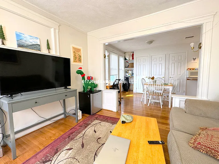 223 Summer St #3R — Photo 3