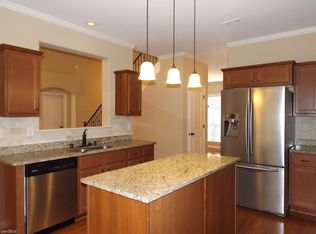 5253 Ivy Creek Ln, Lakeland, TN 38002