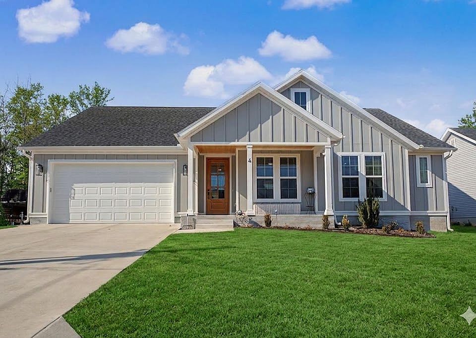 1st image of 4 Hobkirk Dr