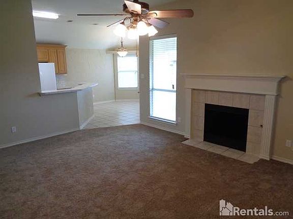 2nd image of 2020 Brooke Dr