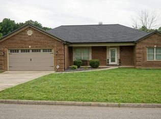 10 E Barrington Dr, Somerset, KY 42503