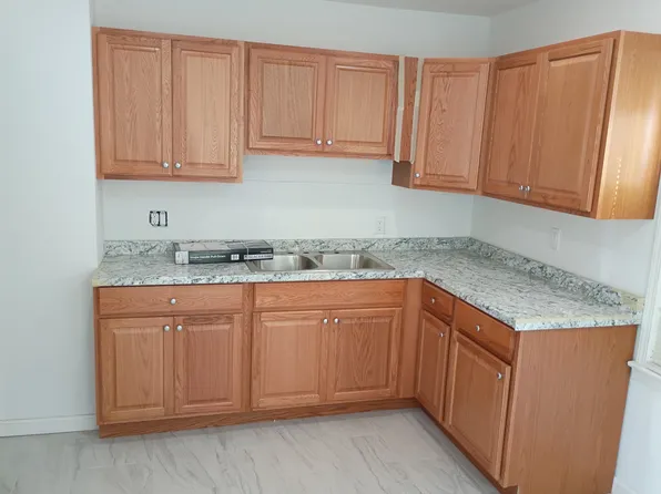 (undisclosed Address), Highland Park, MI 48203