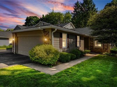 24 Winding Wood, Pittsford, NY, 14534