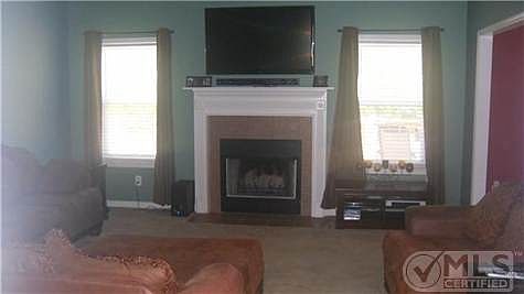 4th image of 5110 Honeybee Dr