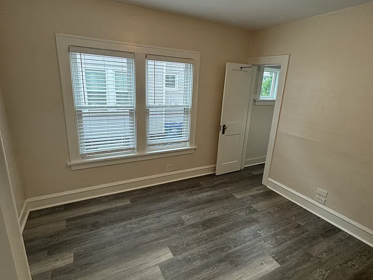 14945 Delaware Ave #1 — Photo 11