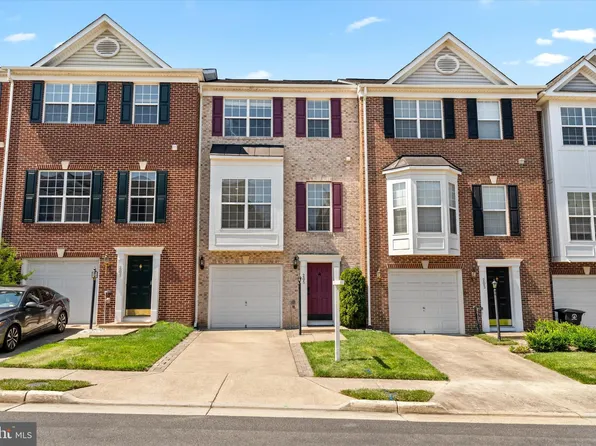 205 Hawks View Sq SE, Leesburg, VA 20175