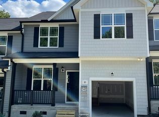 103 Stewarts Knob Dr, Clayton, NC 27527