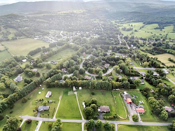 3rd image of 3471 Marsh Rd