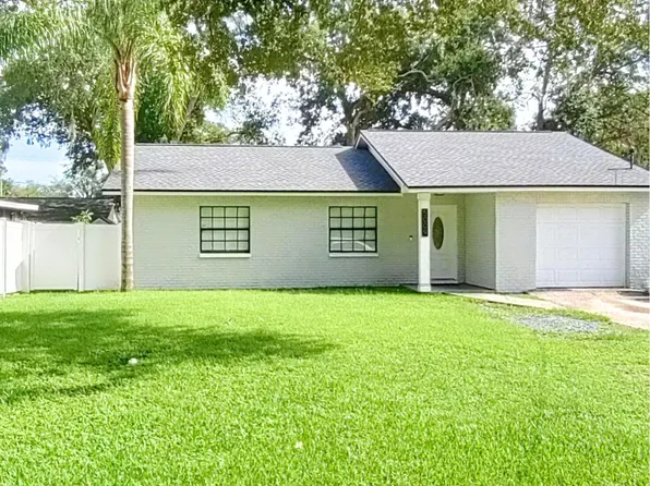 5009 E 110th Ave, Tampa, FL 33617