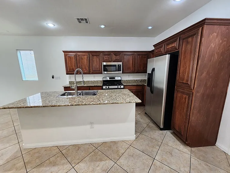 8177 Misty Horizon Ct — Photo 14