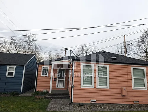 102 N Montgomery Ave #1-7 Photo 1