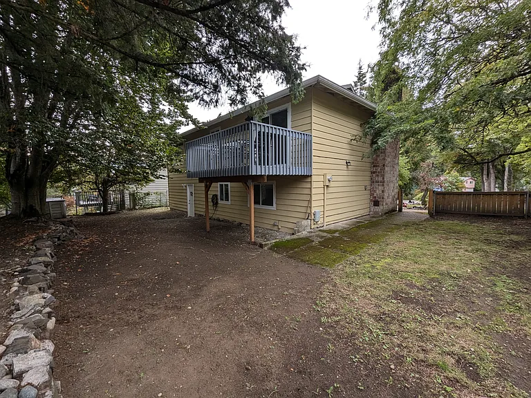 17701 Brook Blvd #1 — Photo 10