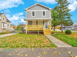 803 N 3rd Ave, Maywood, IL 60153