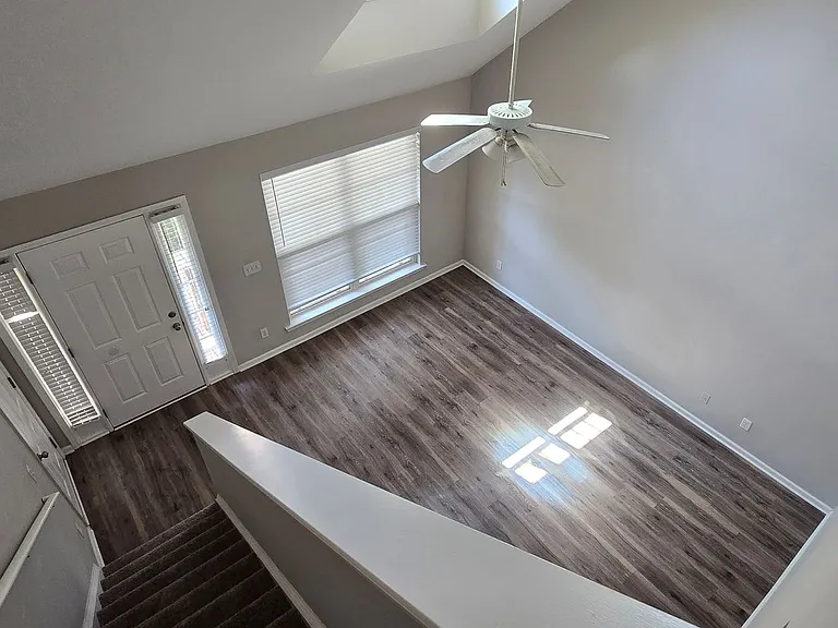 204 Oconee Way — Photo 13