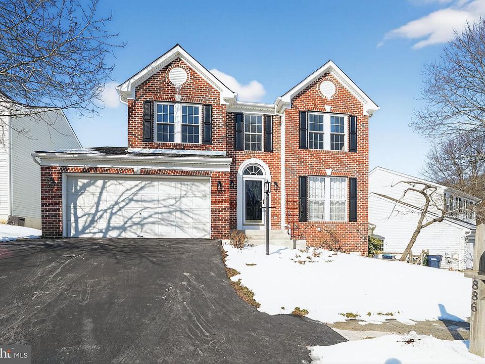 1st image of 886 S York Dr
