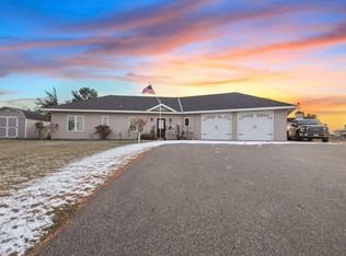 9811 54th St SE, Clear Lake, MN 55319