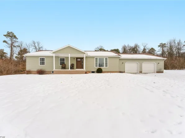 17950 Forbes Rd, Wellsville, OH 43968