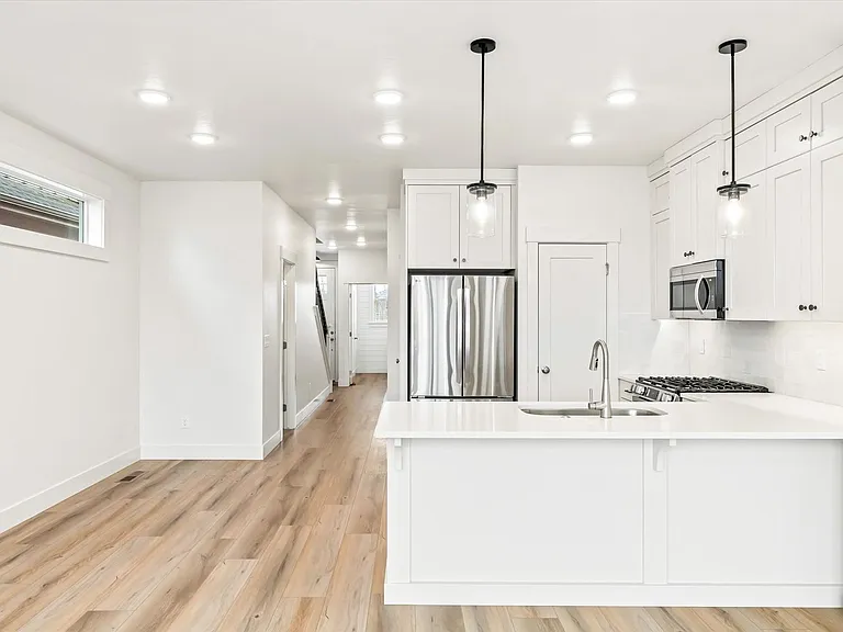 319 N Sauer River Ln — Photo 15