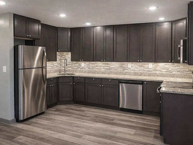 94A17 West St #17 — Photo 32