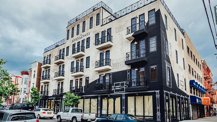 Rented by Pear NYC LLC | media 35