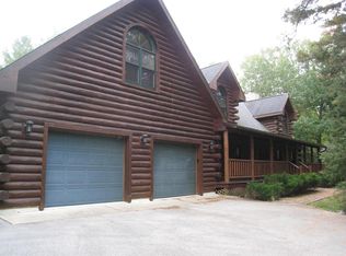 6105 Bay Shore Ct, Sturgeon Bay, WI 54235