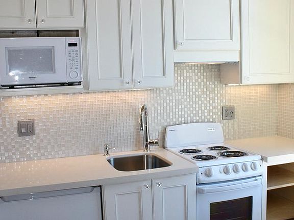 2nd image of 1736 Polk St #113