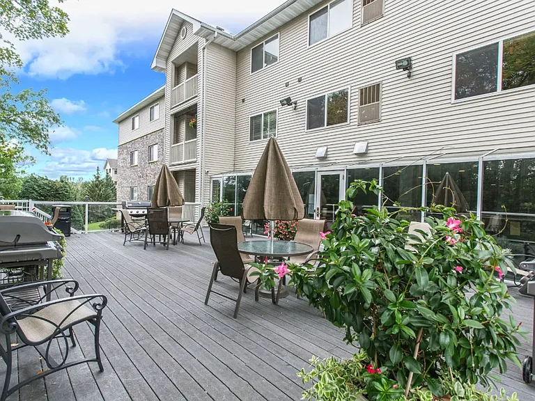 Powers Ridge Rental Condos — Photo 14