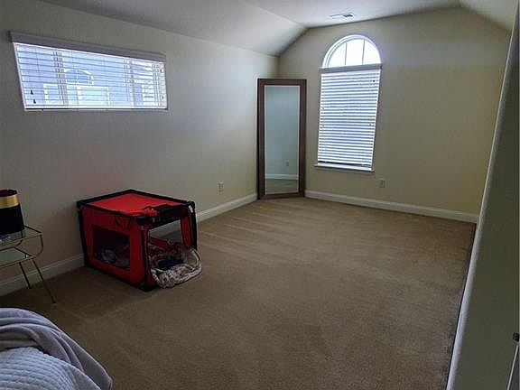 3rd image of 4901 Cavan Ct #32