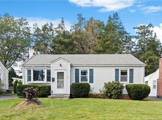 40 Hall St, West Hartford, CT 06110
