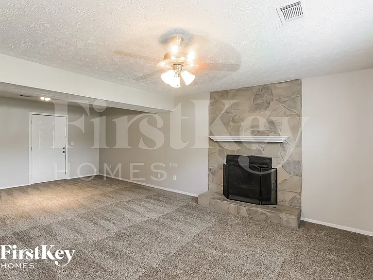 2145 Sara Ashley Way — Photo 6
