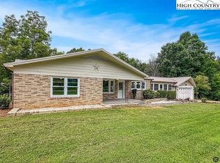 2600 Dixie Way #1, Hudson, NC 28638