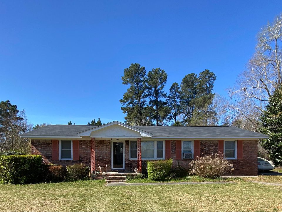 1st image of 733 NE Bramble Ln