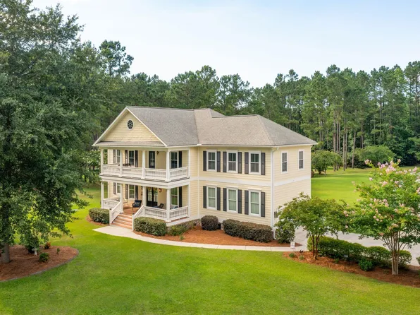 1129 Plantation Overlook Dr, Moncks Corner, SC 29461