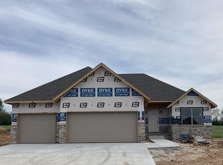 3050 E Heritage St, Republic, MO 65738