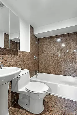 Rented by Compass | media 9