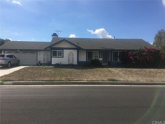3rd image of 9522 Derby Dr