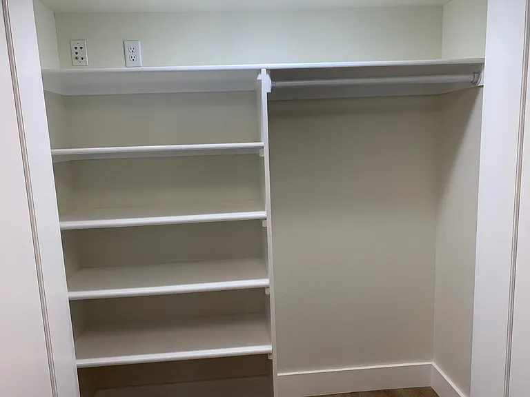 2104 S Corona St — Photo 27