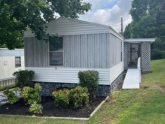 2nd image of 1700 W Elk Ave #18