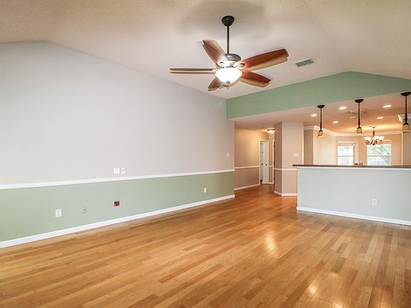 5th image of 4148 Justin Dr